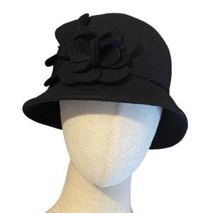 Nine West Wool Flower Cloche 20s Hat in Black